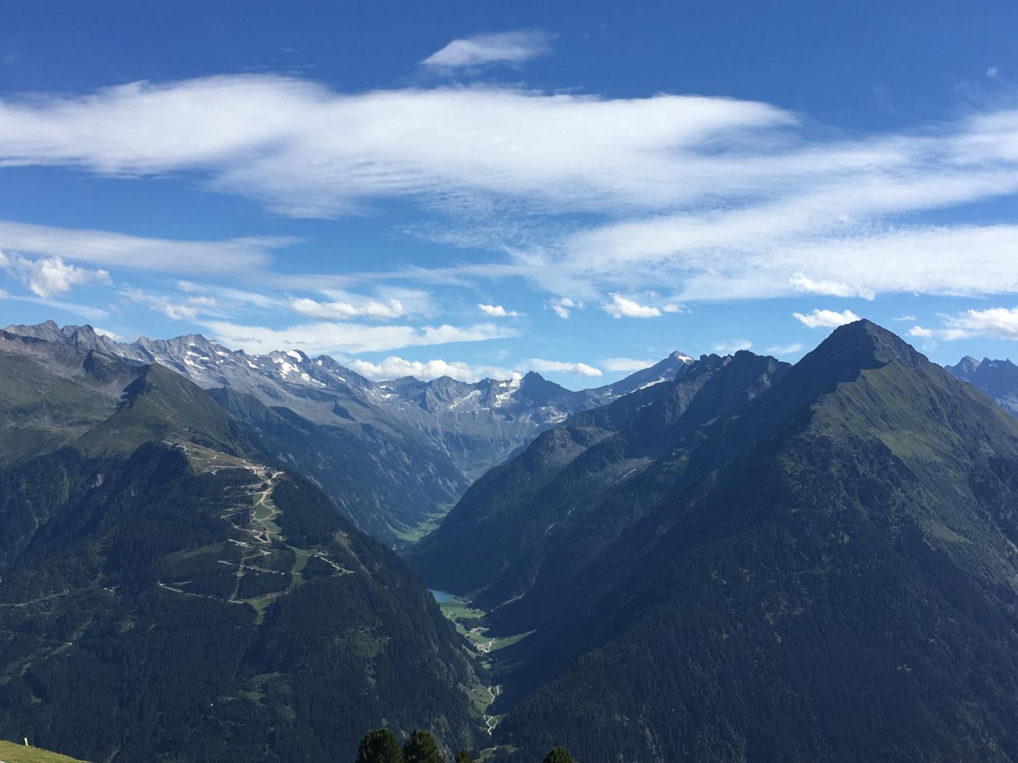 Landhaus Katharina Bis 12 Personen Mit Saunachalet Und Blick Auf Die Bergwelt Des Zillertals Hippach Exterior photo